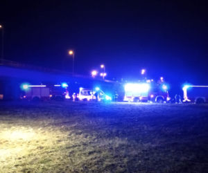 Trzymali się za ręce, weszli na most pod pędzące Intercity. Makabra pod Warszawą