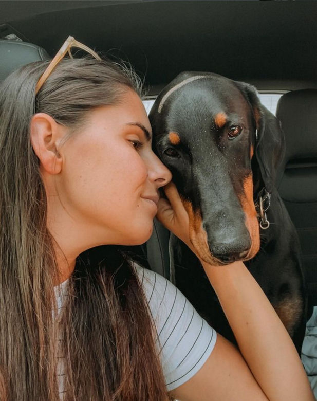 Rumunka chce zarobić na Igrzyska na OnlyFans