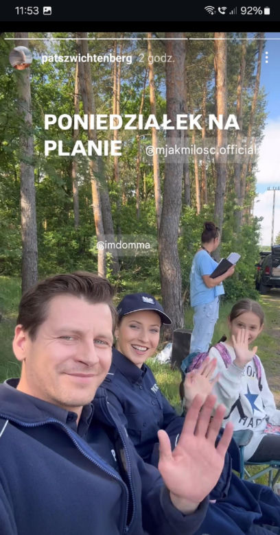 	M jak miłość nowy sezon. Adam Karski (Patryk Szwichtenberg), Natalka (Dominika Suchecka), Hania (Wiktoria Basik) na planie