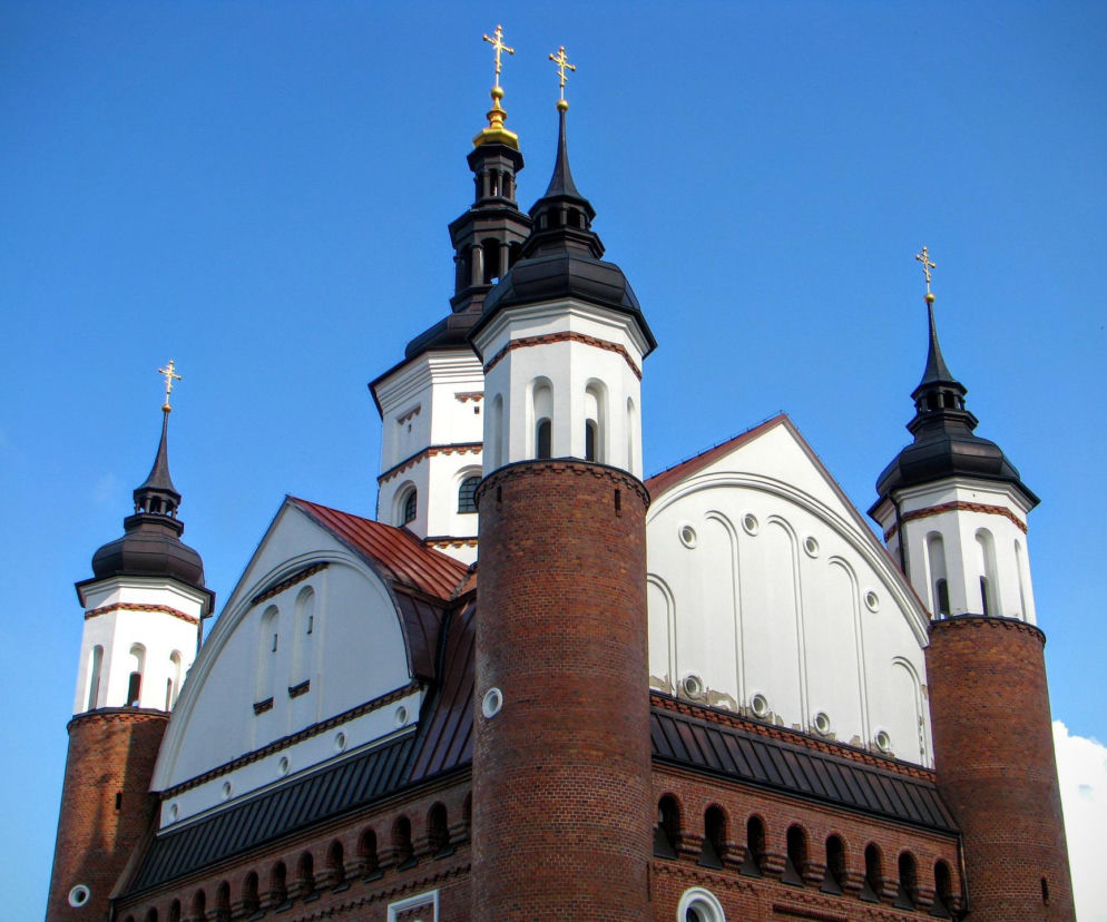 Prawosławna wielkanoc. We wtorek wierni modlą się za zmarłych i odwiedzają groby