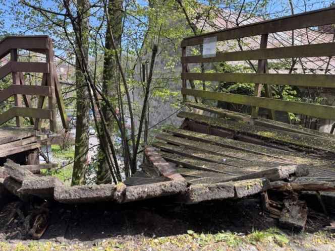 Zawalenie się schodów w Cieszynie