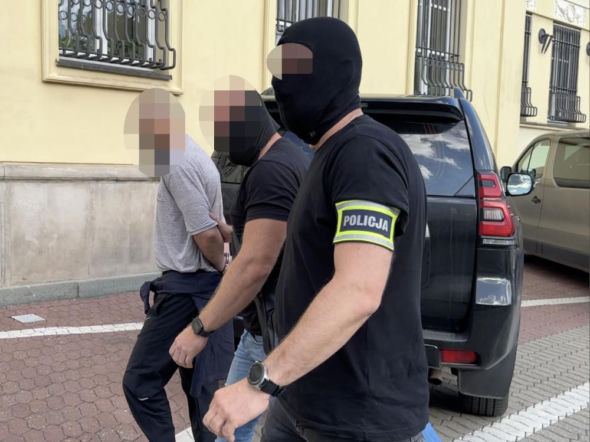 Do ich mieszkania weszli agenci ABW. Rosjanie mieli mały arsenał