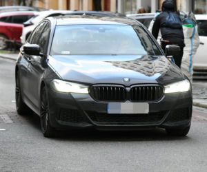 Monika Olejnik weszła w spódnicy, wyszła bez