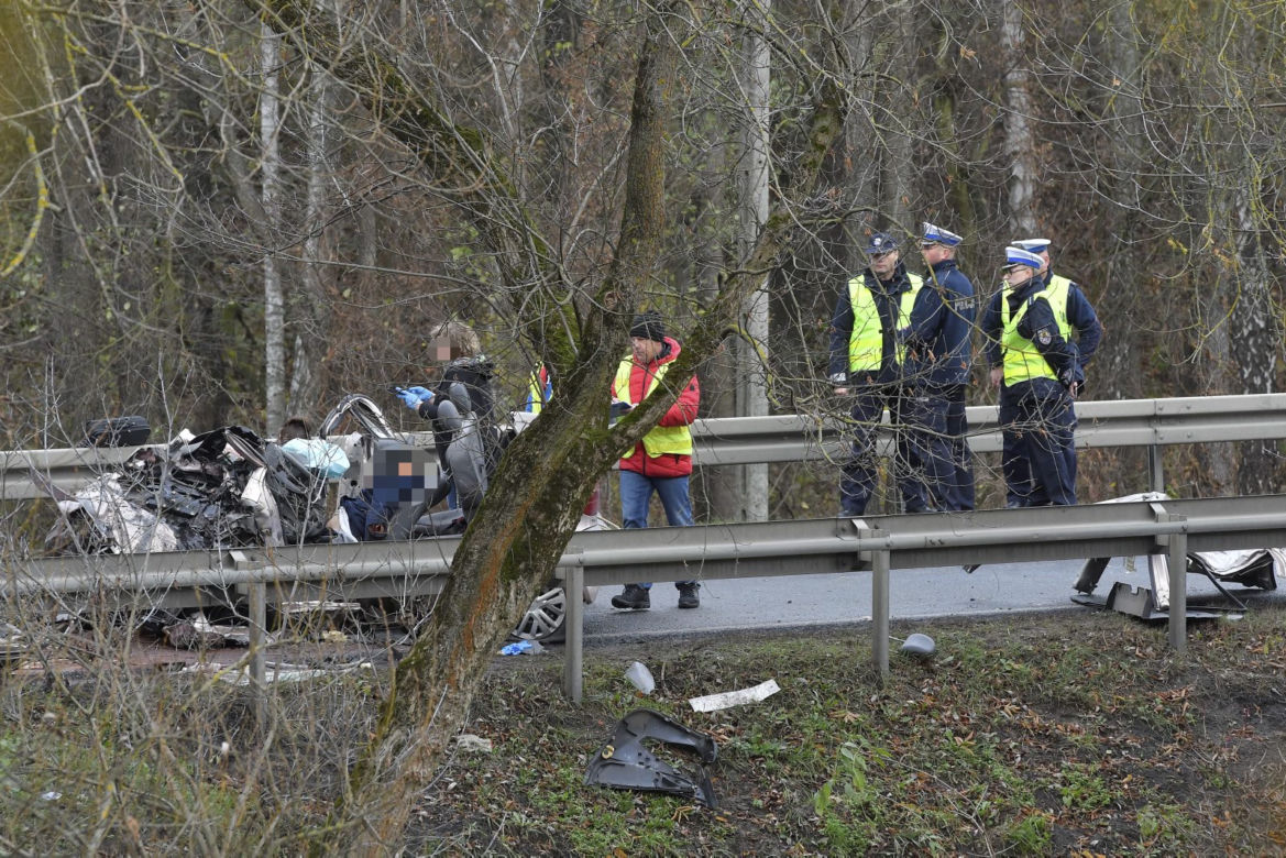 Śmiertelny wypadek na DK61