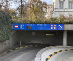 Parking podziemny przy Pl. Krasińskiego w Warszawie