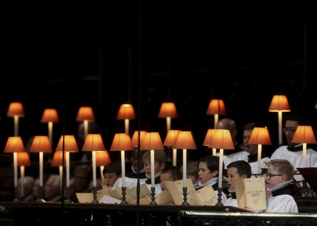 Msza ku czci zmarłej Elżbiety II. Wyjątkowe wykonanie hymnu. "God save the King"