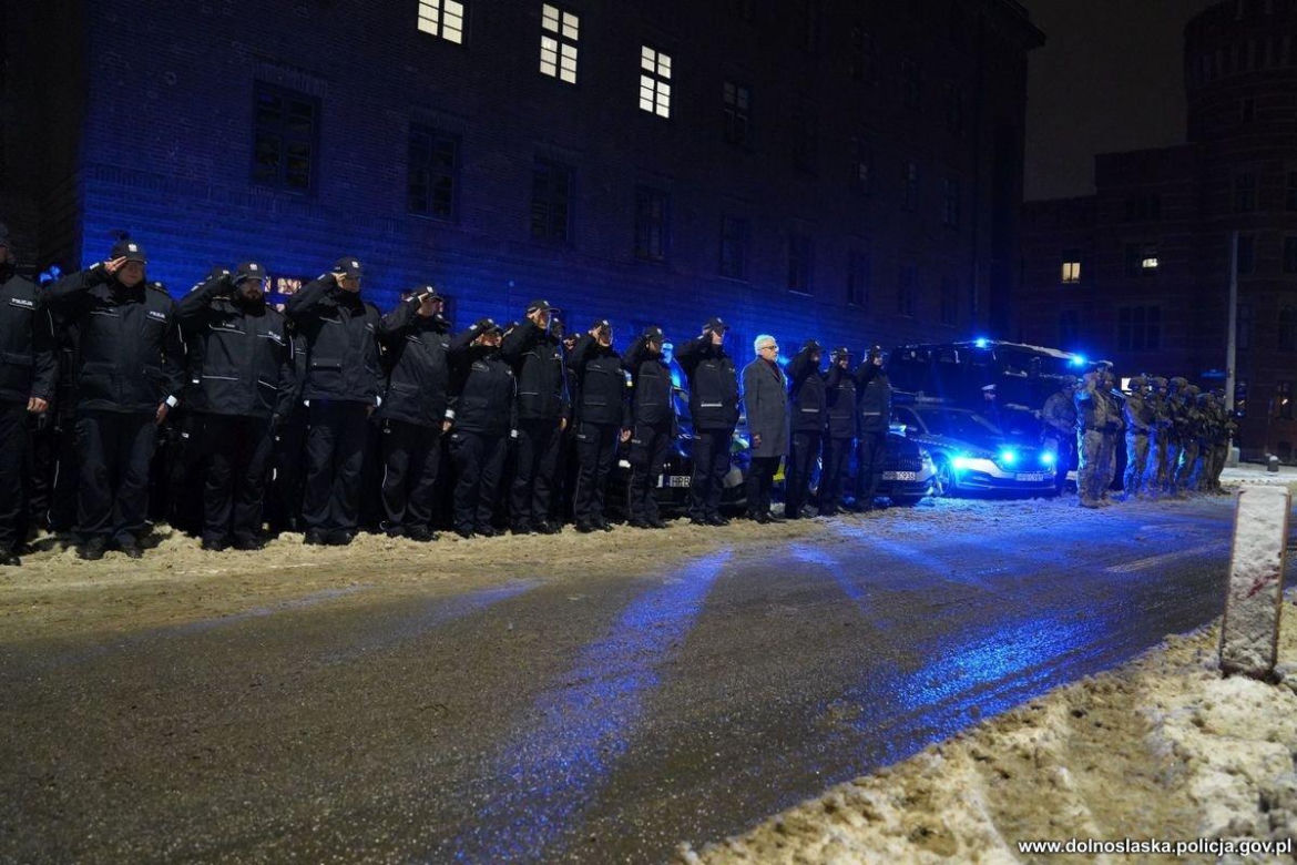 Dolny Śląsk oddał hołd zamordowanym policjantom   