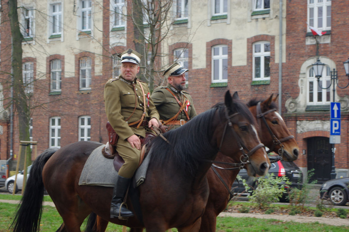 Marsz Niepodległościowy w Toruniu [GALERIA]