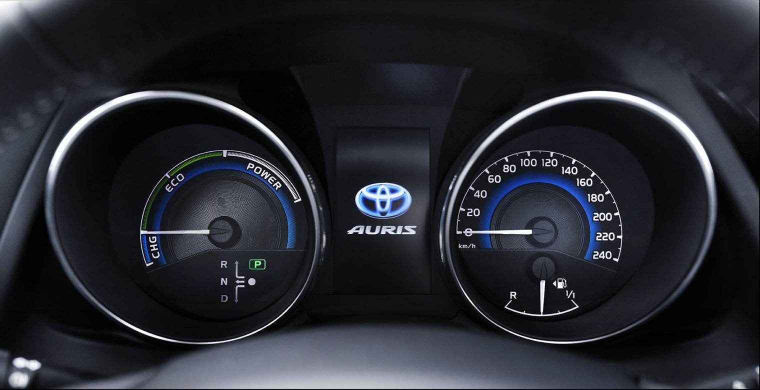 2015 Toyota Auris facelifting
