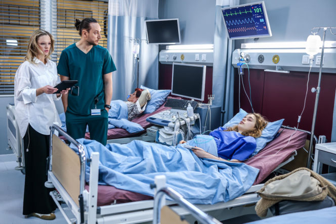 "Szpital św. Anny", odcinek 98: Majka rodzi dziecko. Noworodek jest w stanie krytycznym