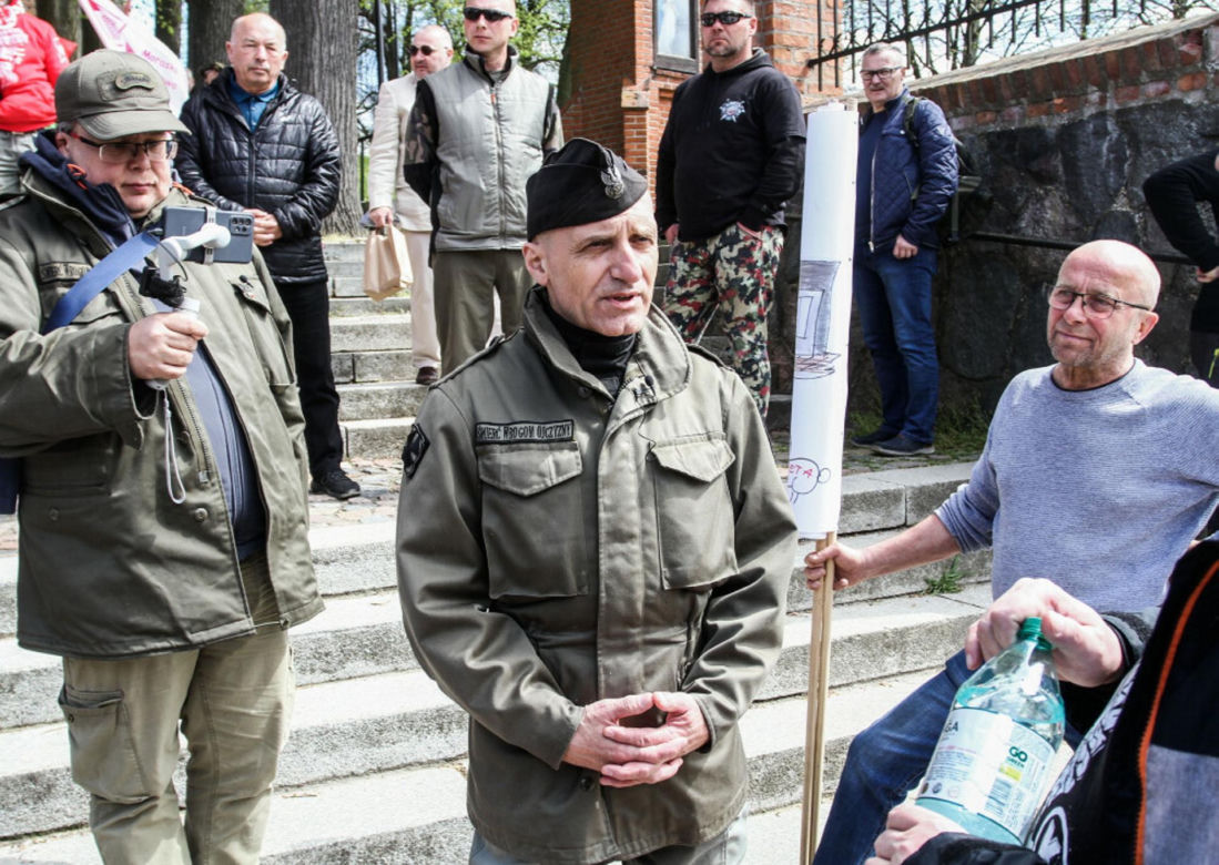 Wojciech Olszański i Marcin Osadowski w rękach policjI! Prokuratura postawiła im kilkadziesiąt zarzutów