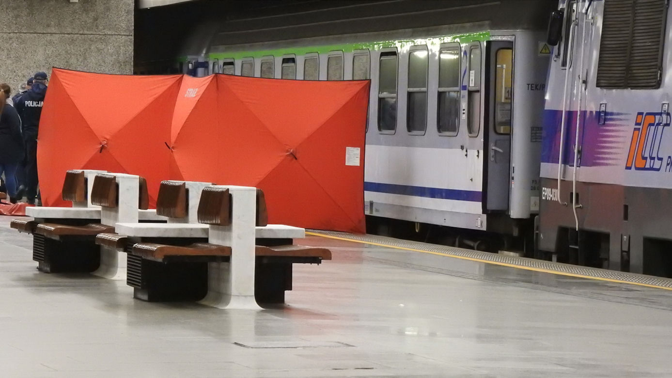 Makabra na dworcu centralnym. Ciało mężczyzny rozjechane przez pociąg