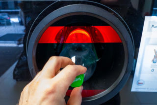 Zmiany w systemie kaucyjnym. Co z mlekiem i tzw. małpkami?