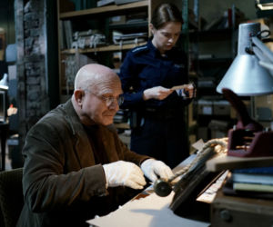 Archiwista odc. 1. Zuzanna Wasiluk (Paulina Gałązka), Henryk Mikos (Henryk Talar)