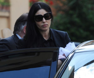 Monica Bellucci z córeczką w Rzymie