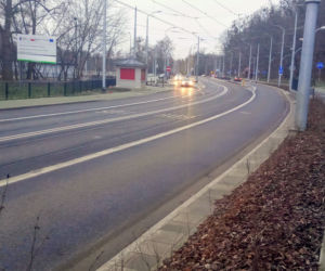 Oznakowanie na ulicy Arkońskiej wprowadza w błąd kierowców