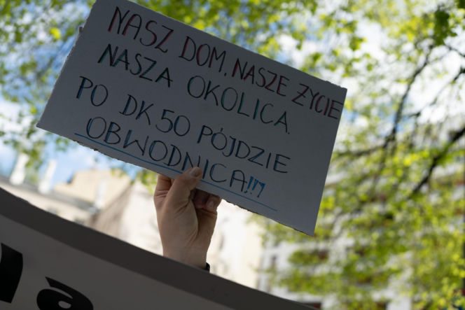 Dramat setek rodzin pod Warszawą! Nowa autostrada zburzy ich domy?! „Żyjemy na bombie”