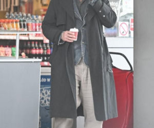 Rozwód Gąsiorowskiej i Żurawskiego w toku! Aktor czekał pod salą z kubkiem w ręku