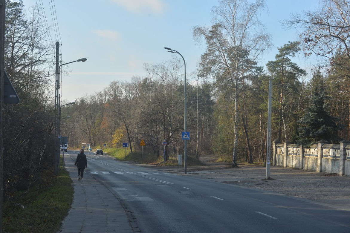 Mieszkańcy Białołęki przerażeni. Pociągi rozjadą kościół 