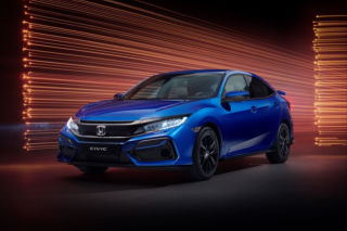 Honda Civic po lekkim liftingu i w nowej wersji Civic Sport Line