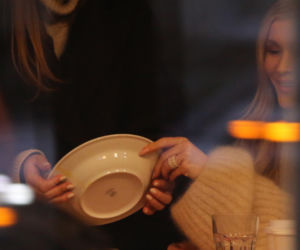 Joanna Krupa z siostrą Martą. Zjadły w mlecznym i poszły po patelnię