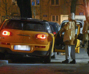 Julia Wieniawa w żółtym MINI Clubman
