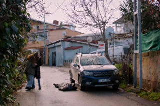 Miłość i nadzieja, odcinek 352. Melis, Zeynep, Gokhan