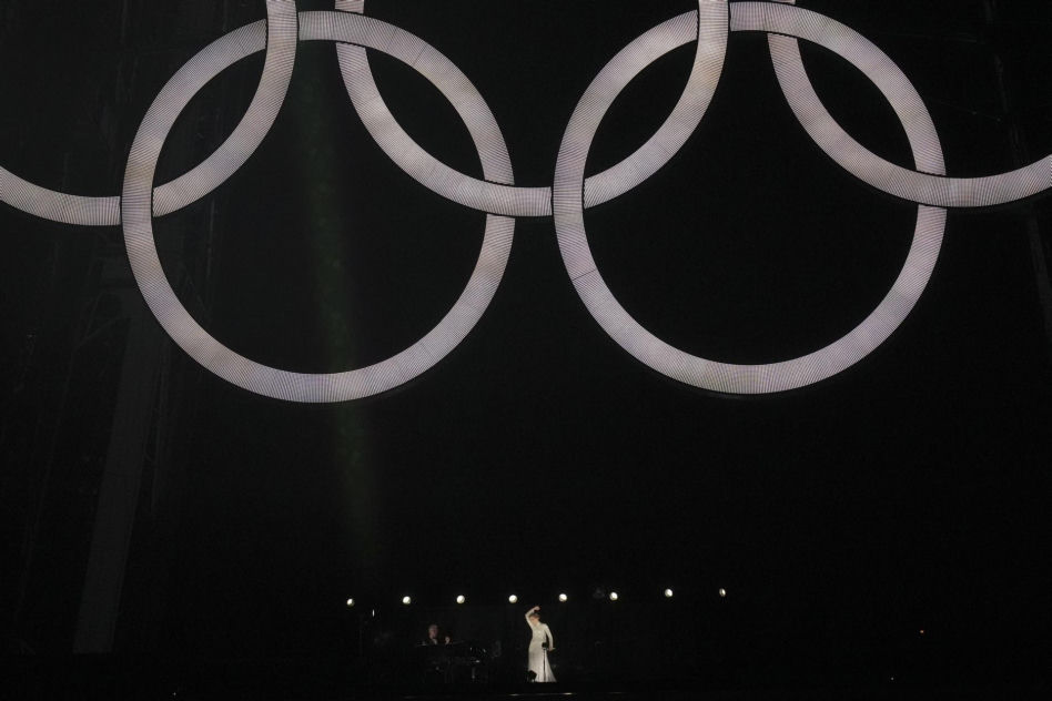 Celine Dion w Paryżu dała show mimo ciężkiej choroby