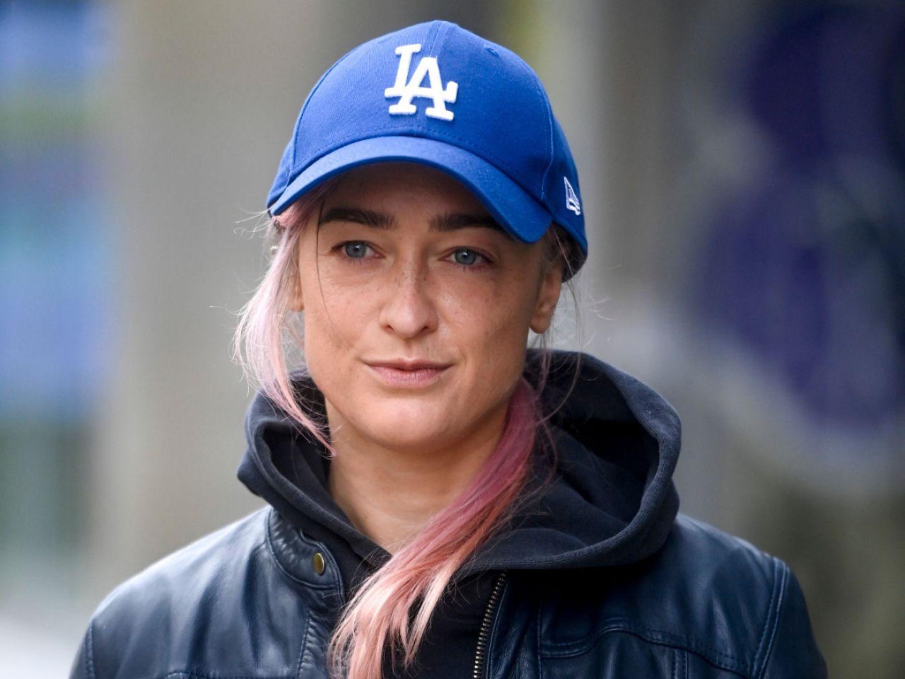 Matylda Damięcka o mrocznej stronie schronisk. Jej grafika trafia w ...