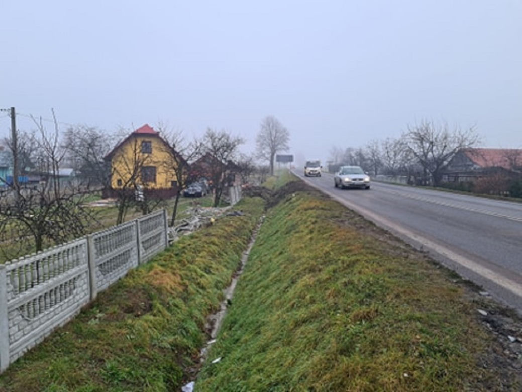 Wypadek w Brzózie Królewskiej. Zgineły 2 osoby [ZDJĘCIA]
