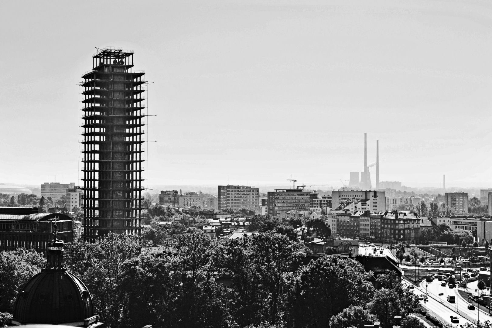 Unity Tower w Krakowie (przed dokończeniem)