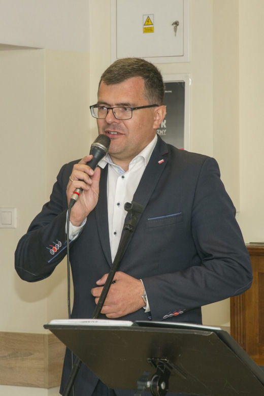 Ci posłowie koalicji głosowali przeciwko Kaczyńskiemu. Jaka będzie kara