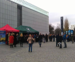 Lublin: Będzie zielono. Rozdali 700 drzew na 700-lecie miasta!