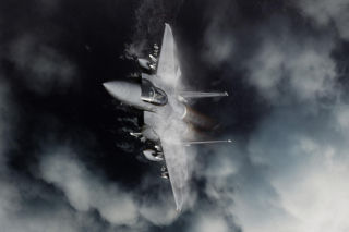 USA zwiększą flotę F-15EX ponad dwukrotnie. Pentagon ostrzega przed problemami