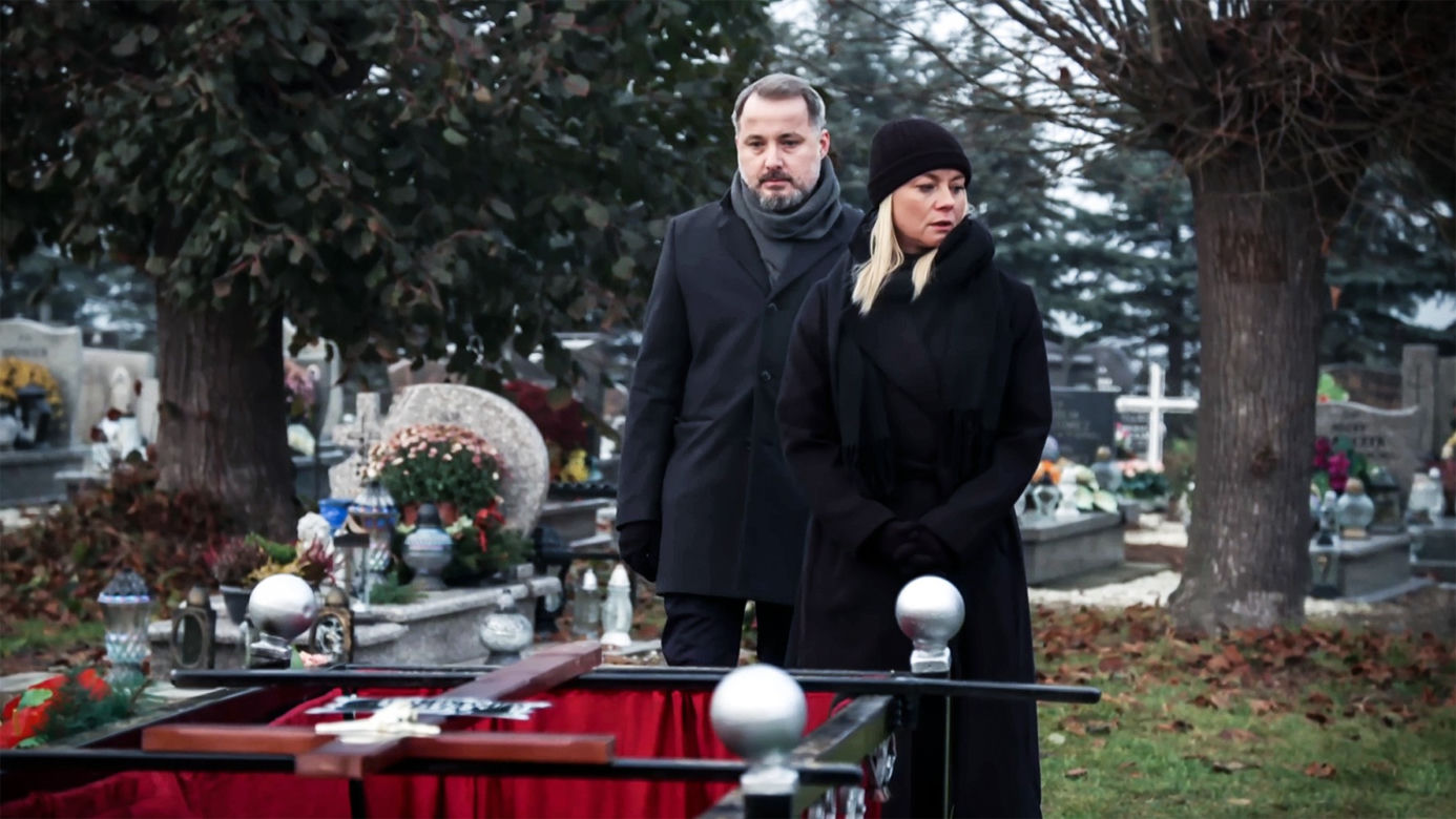 Pierwsza miłość, odcinek 3578. Emilka (Anna Ilczuk), Bartek (Rafał Kwietniewski)