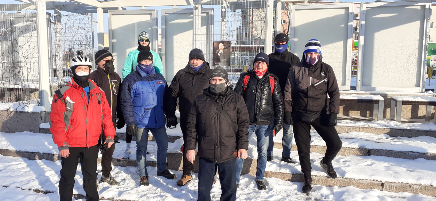Biegacze i rowerzyści w 3 Rajdzie Przeciw Nienawiści. Nie powstrzymało ich -18 stopni!