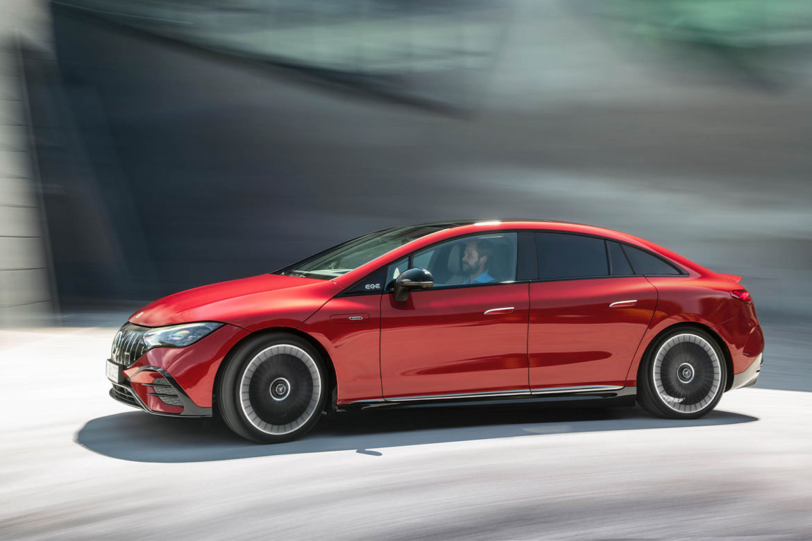 Mercedes-AMG EQE 43 (2022)