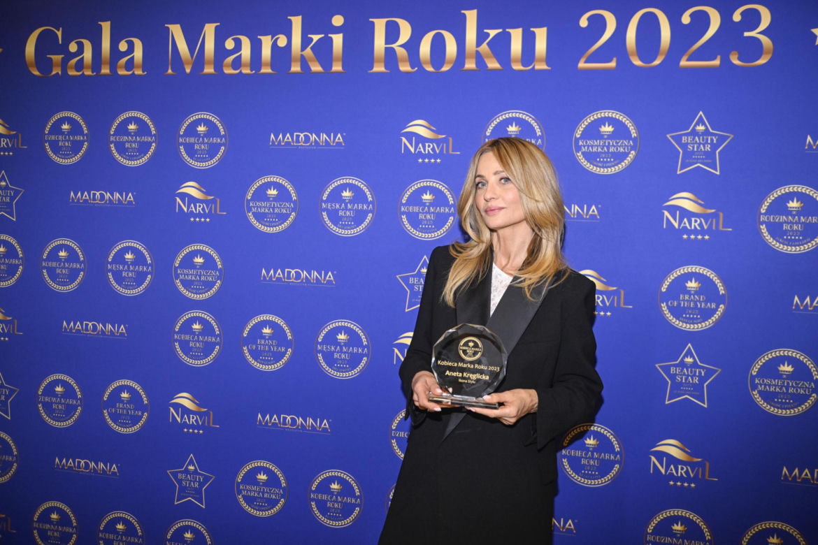Tak wygląda polska emerytka. Aneta Kręglicka ma 61 lat