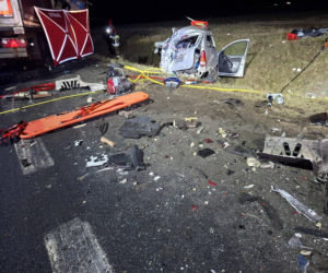 Ford wbił się w TIR-a. 25-latek usłyszał zarzuty. Jak doszło do tragedii?