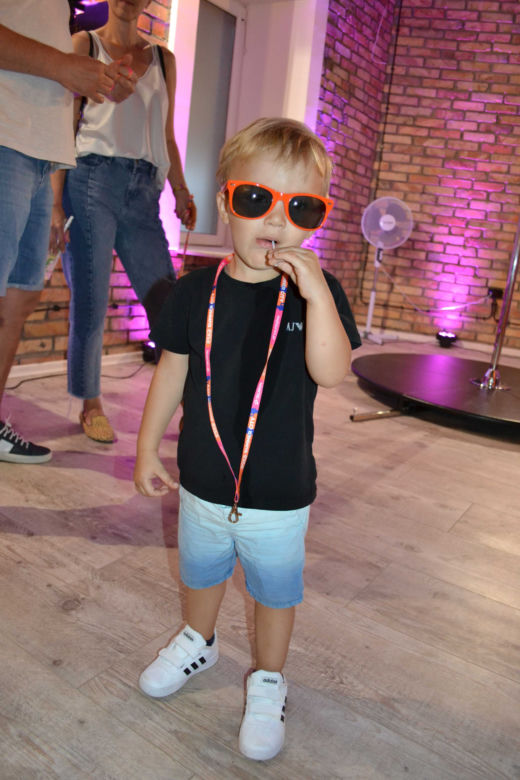 Eska Summer City na otwarciu salony fryzjerskiego Hryszko Academy