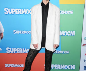 Premiera Supermocni