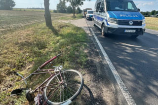 50-latek na moment przykucnął przy rowerze. Chwilę później doszło do tragedii! 