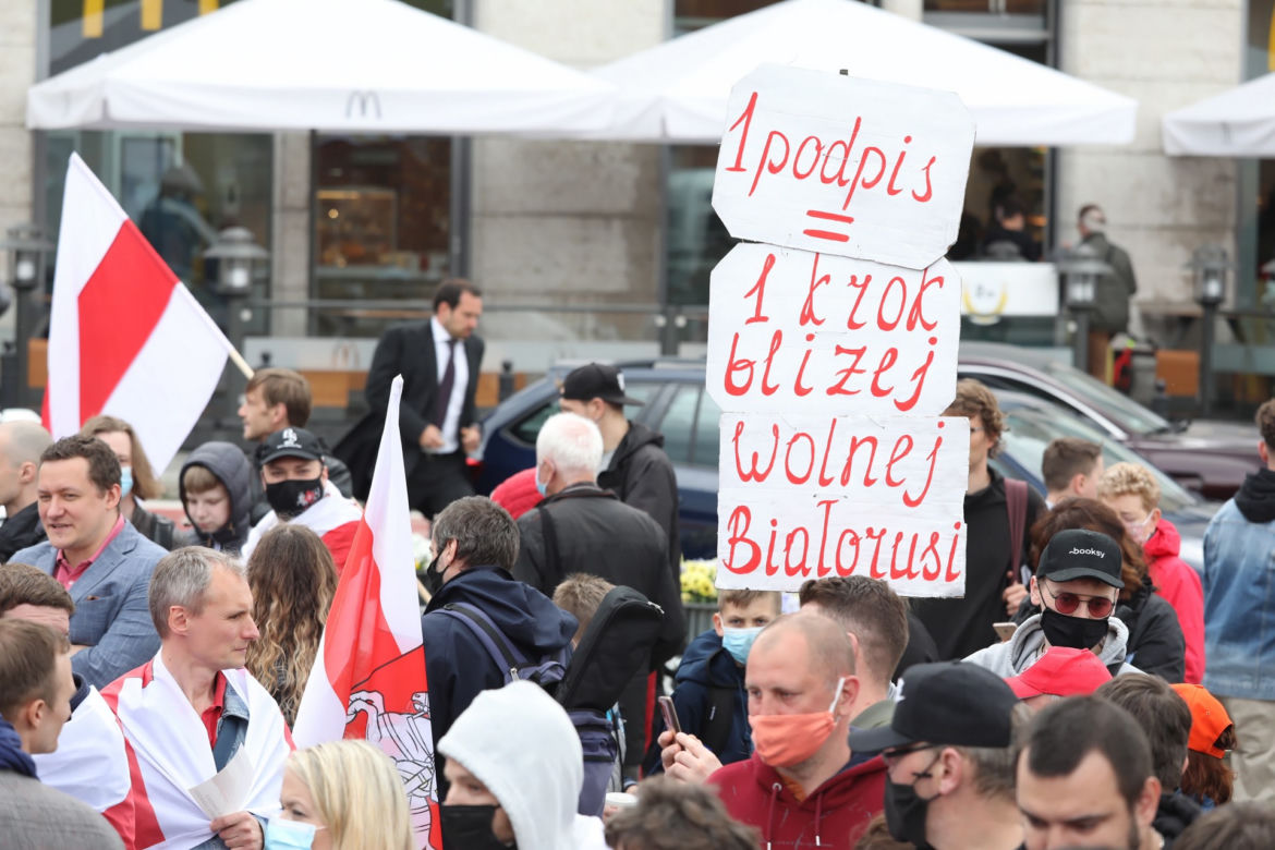 Manifestacja poparcia dla Białorusinów w Warszawie