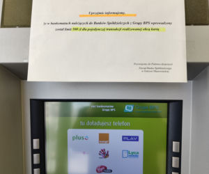 Banki ograniczają limity wypłat z bankomatów