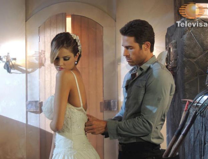 Prawdziwe uczucie (Amores Verdaderos) odc. 124. Nikki (Eiza Gonzalez), Francisco Guzman (Sebastian Rulli)