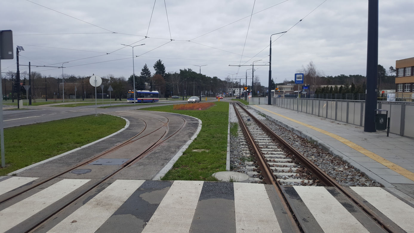 Tramwaj woził bydgoszczan po Górnym Tarasie. Kiedy wróci tu na stałe? 