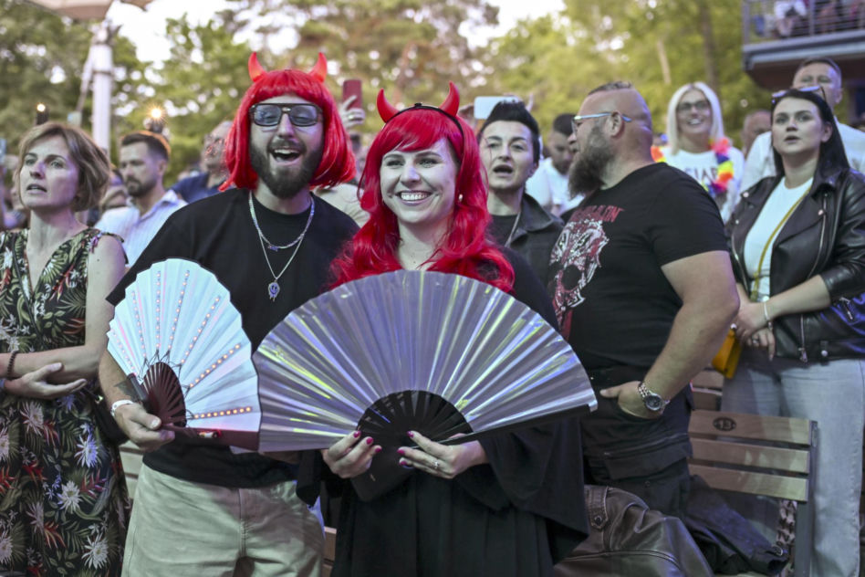 Michał Wiśniewski jak diwa! Na jubileusz Ich Troje przygotował aż 10 kreacji