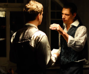 Bodo odc. 2. Eugeniusz Bodo (Antoni Królikowski), Karol Hanusz (Eryk Kulm)