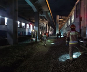 Trzymali się za ręce, weszli na most pod pędzące Intercity. Makabra pod Warszawą