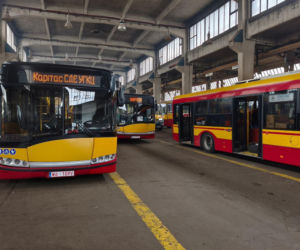 Z Warszawy na Ukrainę. Autobusy pomogą mieszkańcom